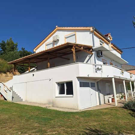 Family Paradise Ražanac 외부 사진